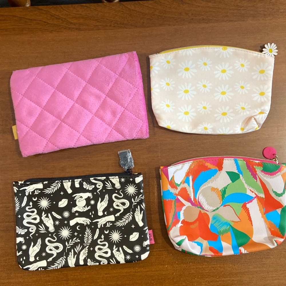 Four (4) IPSY bags